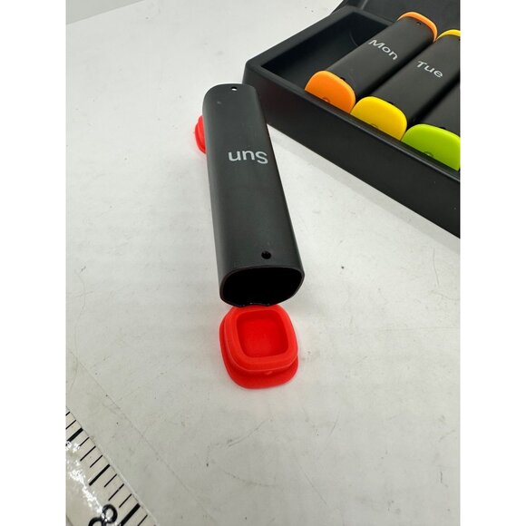 Koviuu 7- Day Weekly Pill Organizer Rainbow-Colored medicine Travel - Picture 6 of 9